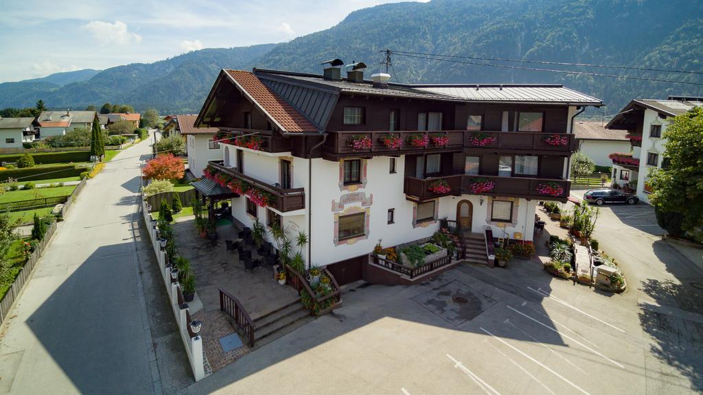 Gasthof Pension Alpenblick Radfeld Bagian luar foto