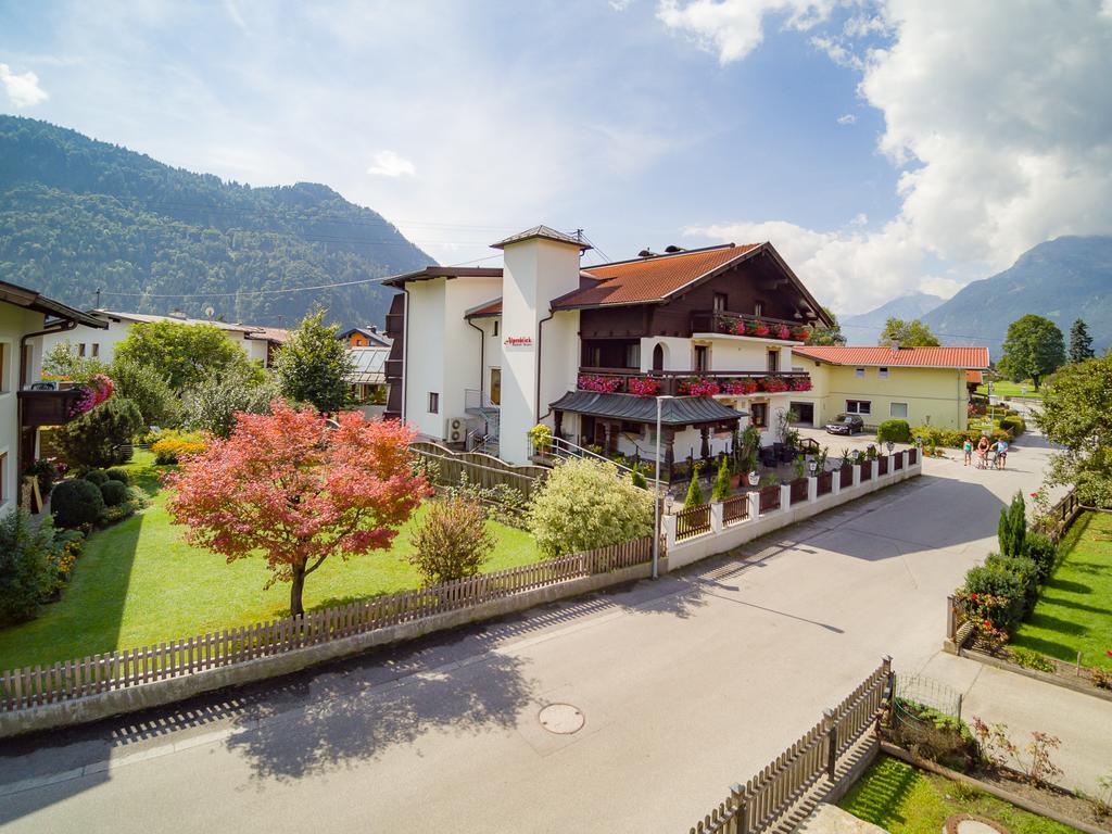 Gasthof Pension Alpenblick Radfeld Bagian luar foto